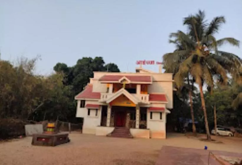 ホテル Aaichchha Nyahari Niwas Malvan