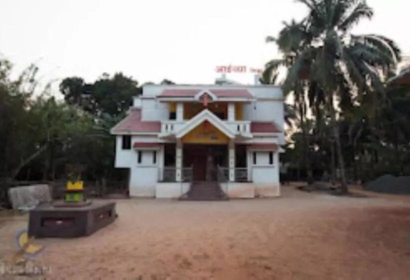 ホテル Aaichchha Nyahari Niwas Malvan