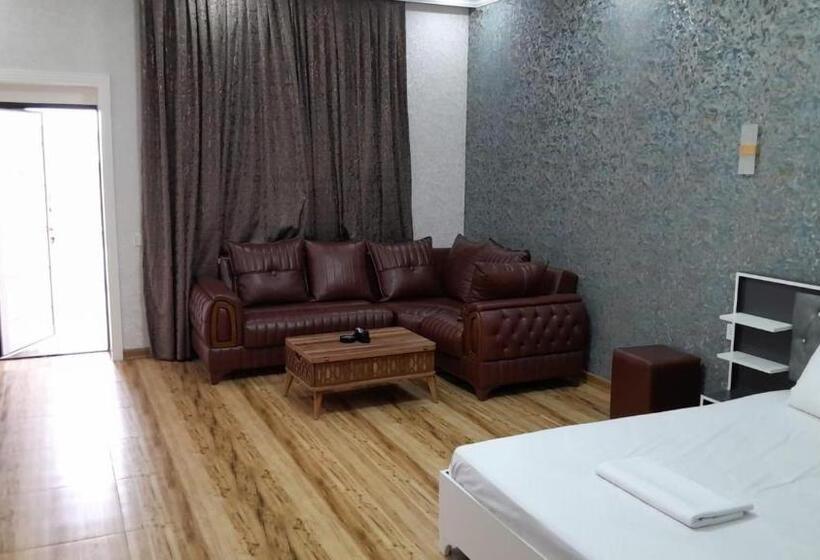 ホテル All Breeze