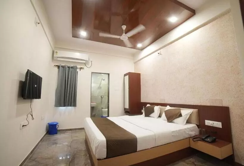 Hotelli Balaji Square