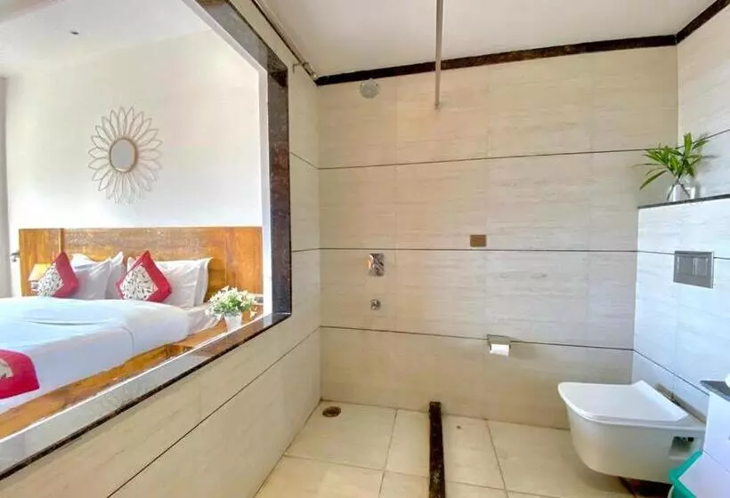 Hotelli Barog Hill Top Inn