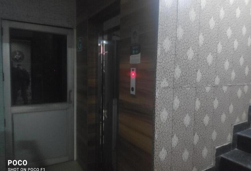 هتل The Pearl Grand   Top Rated ! Most Awarded ! Parking ! Lift ! Luxury Rooms ! Best Selling