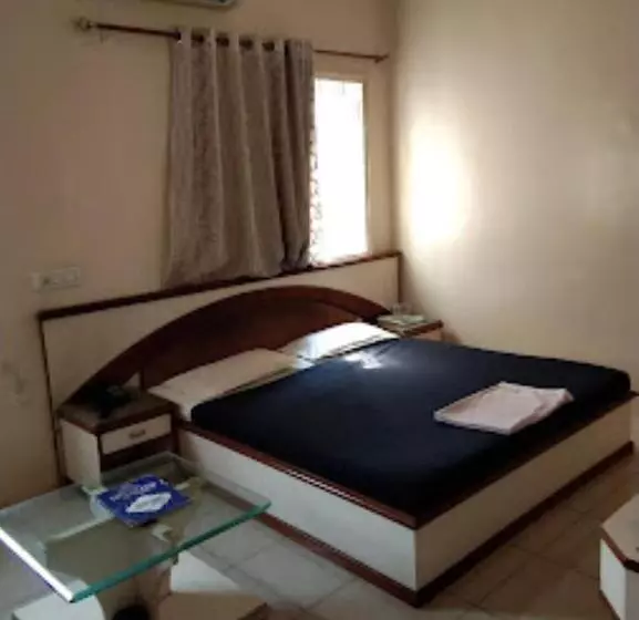 ホテル Suvidha,akola