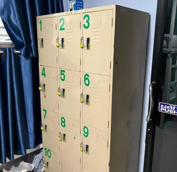 Nacha Hostel, Koh Phi Phi, Krabi. Thailand