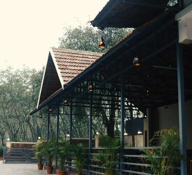 Nature Cascade Resort