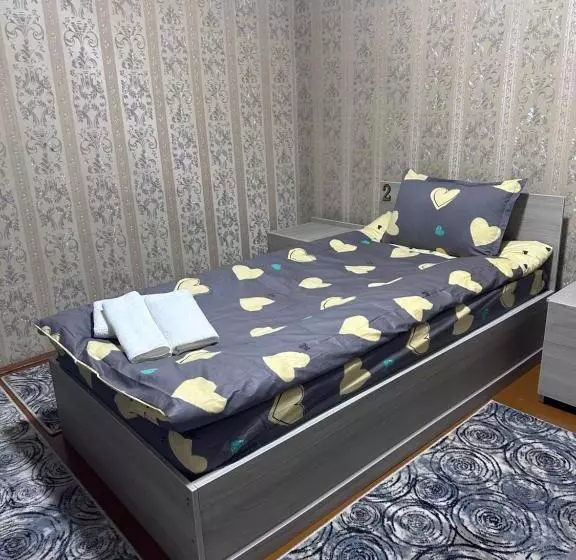 ペンション Qamar Family Guest House