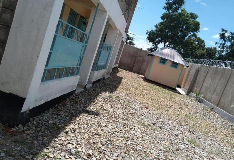 پانسیون Villa De Leo