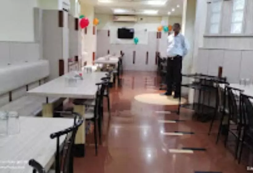 Premier   Hotel In Saket Society Bhusawal