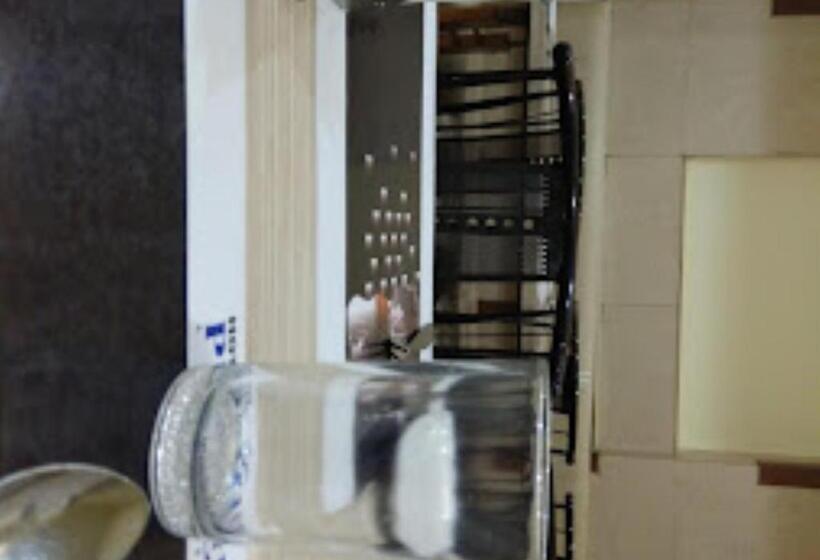 Premier   Hotel In Saket Society Bhusawal