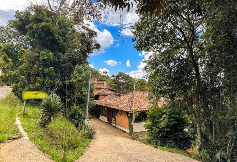 Albergue Alecrim Pousada