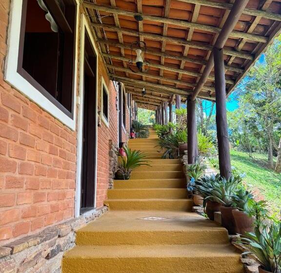 Albergue Alecrim Pousada