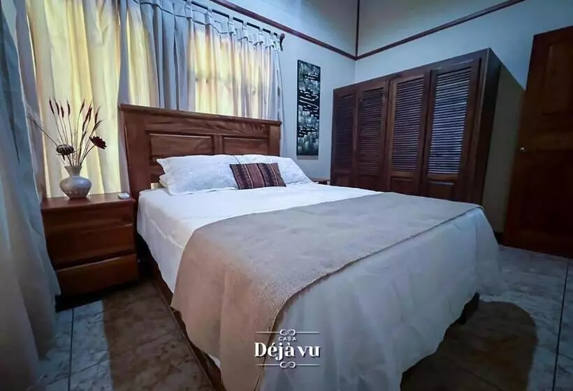 Aamiaismajoitus (B&B) Casa Deja Vu