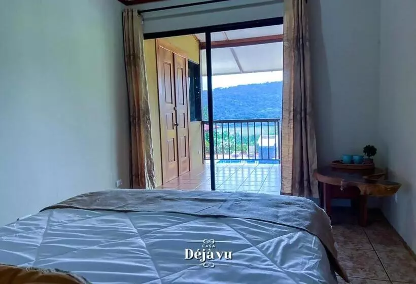 Aamiaismajoitus (B&B) Casa Deja Vu