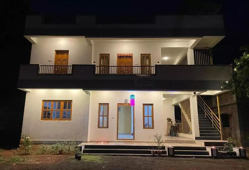 Aamiaismajoitus (B&B) Kadam Villa