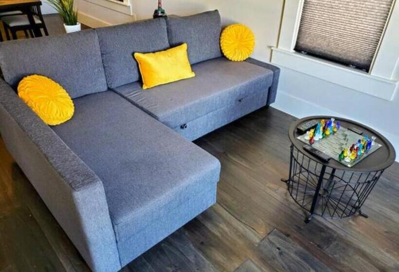 צימר Lux Historic Home Swim Spa Golf Cart