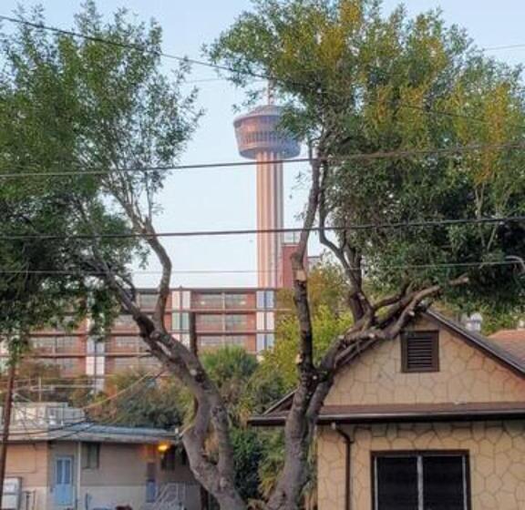 צימר Lux Historic Home Swim Spa Golf Cart