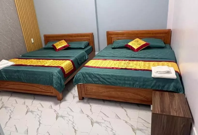 تختخواب و صبحانه Nhà Nghỉ Chấn Hưng