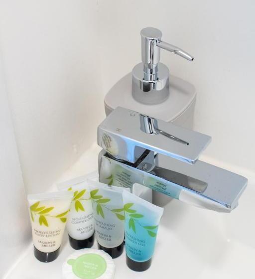 Bed and Breakfast Premium En Suite Double Bedrooms In Central Maidstone With Breakfast