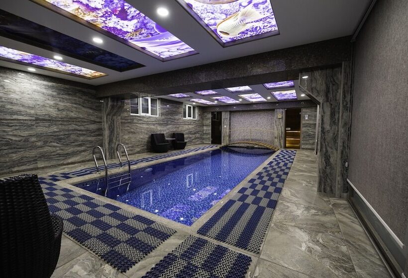 هتل Art Residence