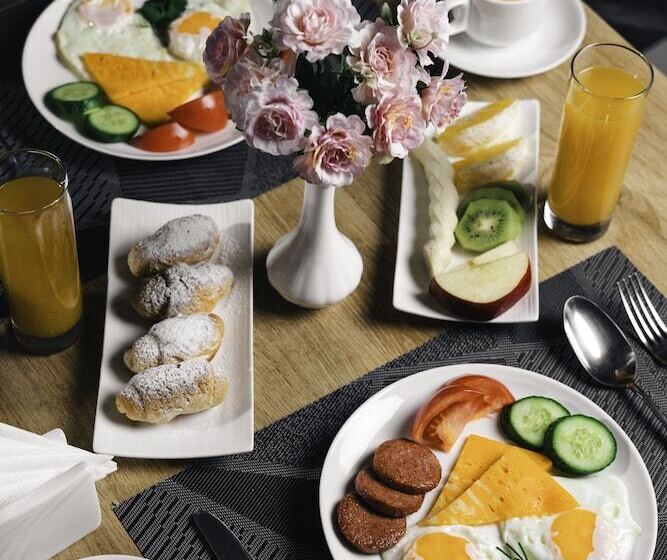 هتل Art Residence