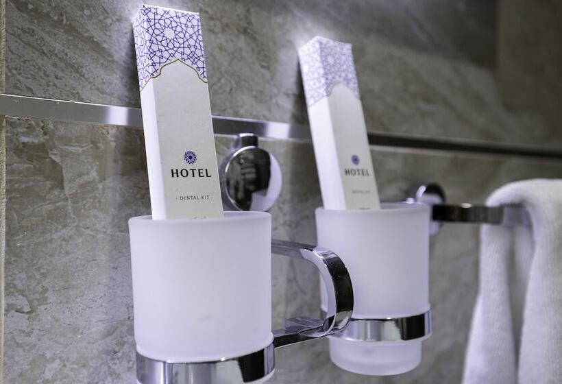 هتل Art Residence