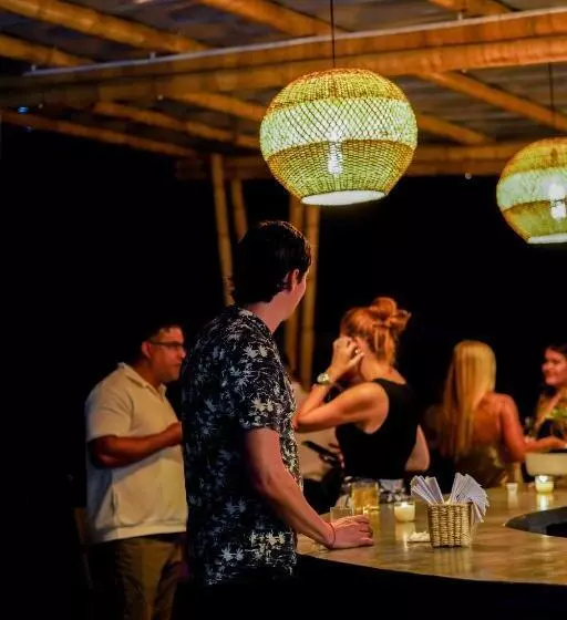 هتل Cannatel Exclusive