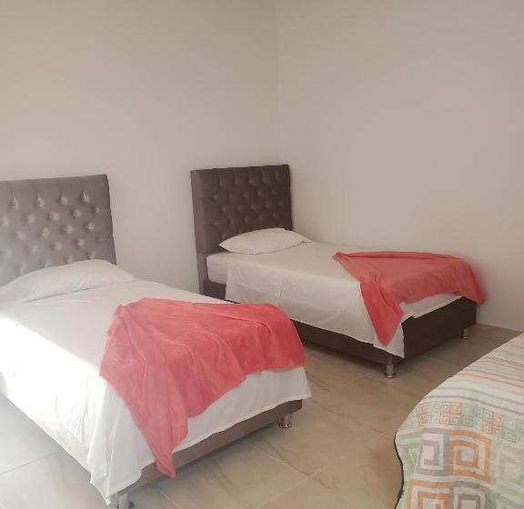 هتل Finca Villa Nathaly