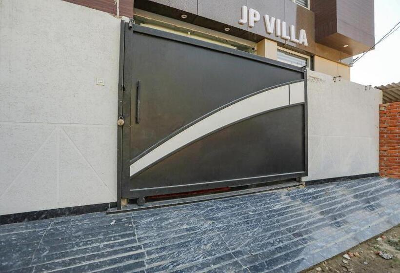 Fabhotel Jp Villa