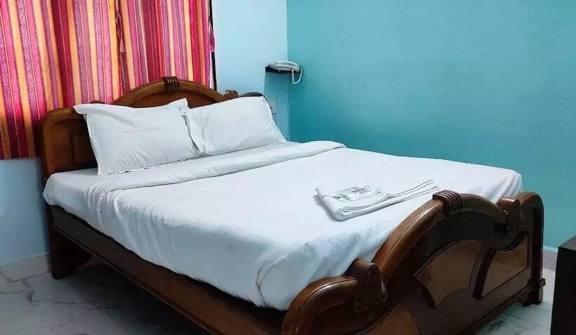 ホテル Pph Living Lakshmi Palace