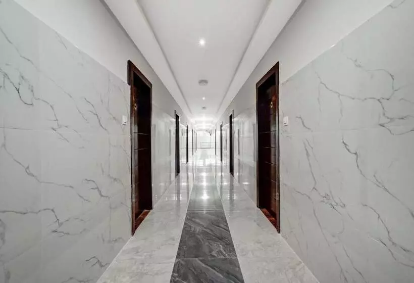 ホテル Spot On Sln Comforts