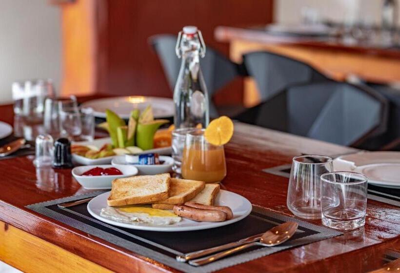 هتل Sunny Breeze View