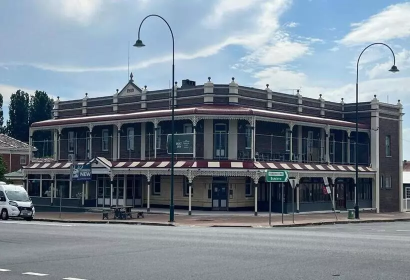 ホテル The Bolt Inn