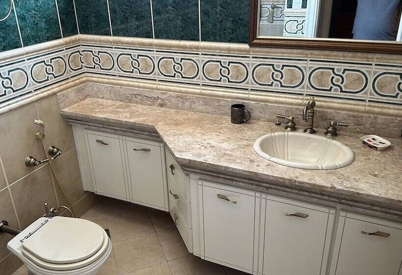 Job&joy Business Hostels