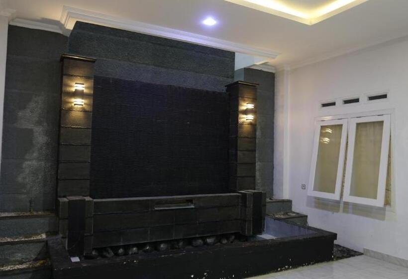 Pensão Mutiara Guest House Syariah