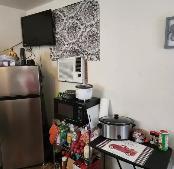 ペンション Summer Creek Cabins