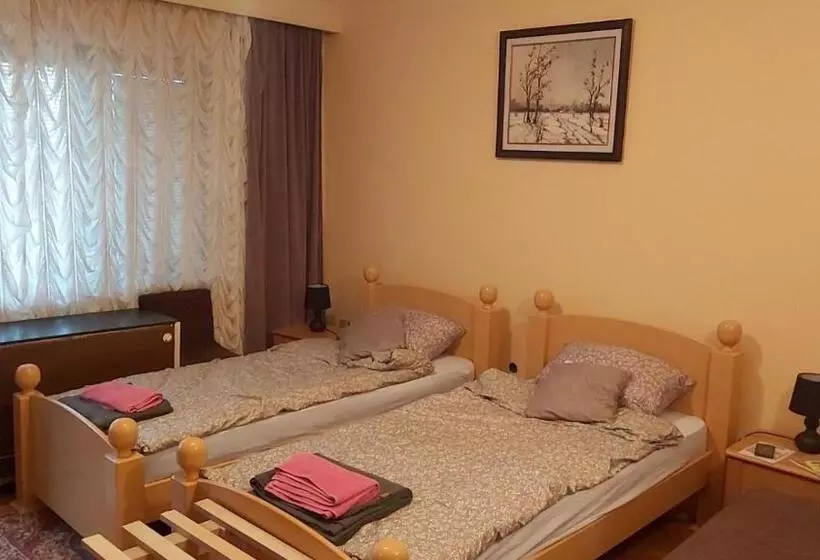 ベッドアンドブレックファースト Soba Sekulić