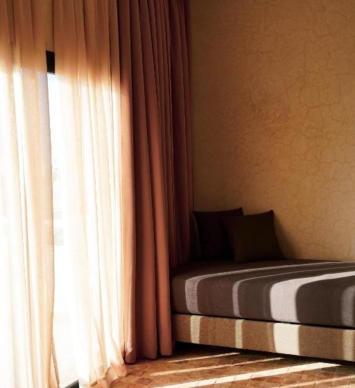 فندق Loued Surf Lodge