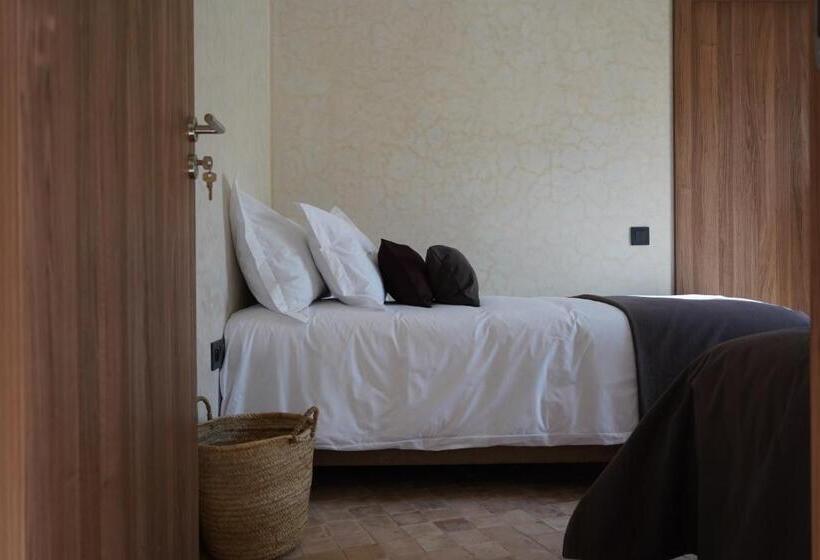 فندق Loued Surf Lodge