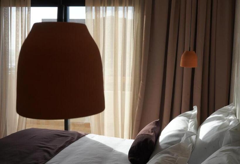 فندق Loued Surf Lodge