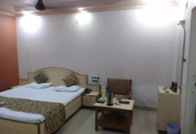 Hotelli Mayur Restaurant Chandrapur