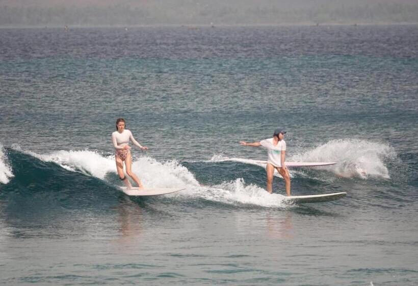 فندق Melody Surf Camp   Ekas Lombok