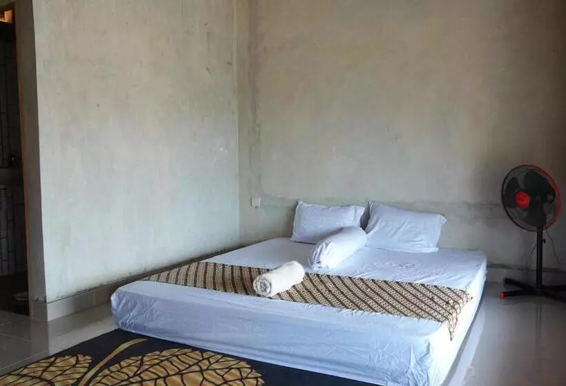 ホテル Melody Surf Camp   Ekas Lombok