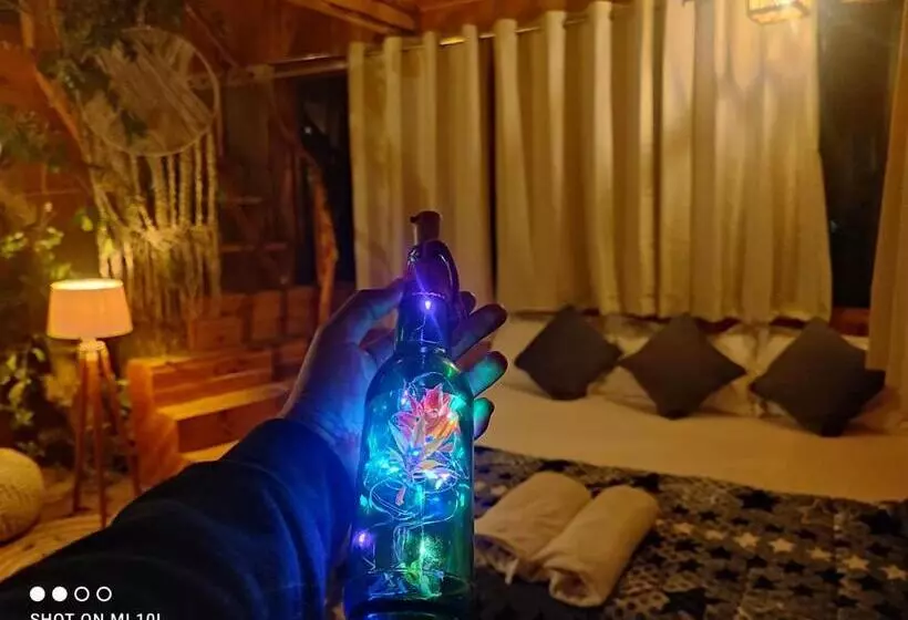 ホテル Tree House Jibhi The Hidden Cottage