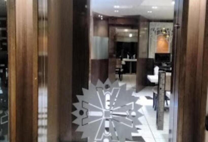 בית מלון כפרי Vandu International Amravati