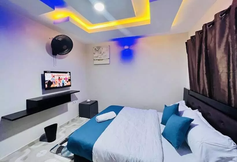 New Heights Castle Hotels