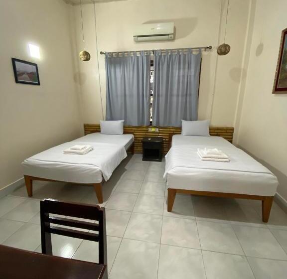 بنسيون Ecran Riverfront Guesthouse