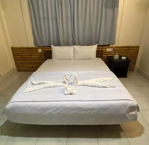 پانسیون Ecran Riverfront Guesthouse