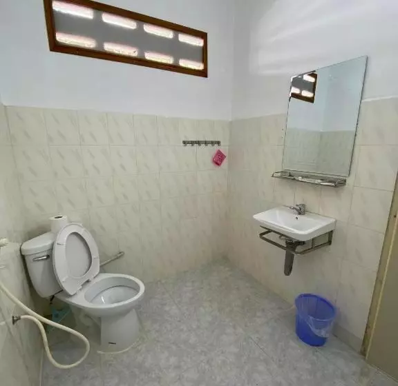 پانسیون Ecran Riverfront Guesthouse