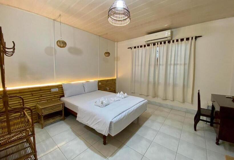 بنسيون Ecran Riverfront Guesthouse