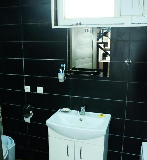 پانسیون Guesthouse Lasha